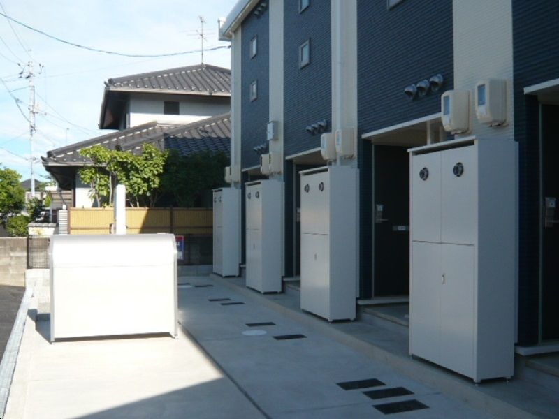 LEONEXT Hiyose 현관