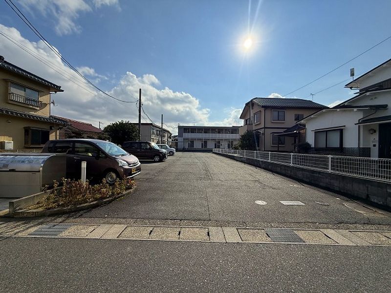 レオパレス翠山Ⅱ 駐車場
