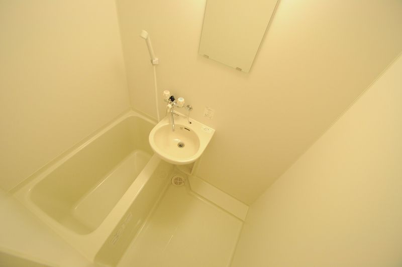 レオパレスどるちぇ 風呂