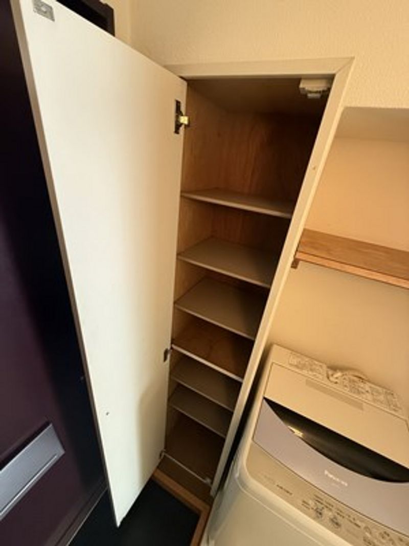 レオパレスアドヴェントＫＡＢＵ 収納