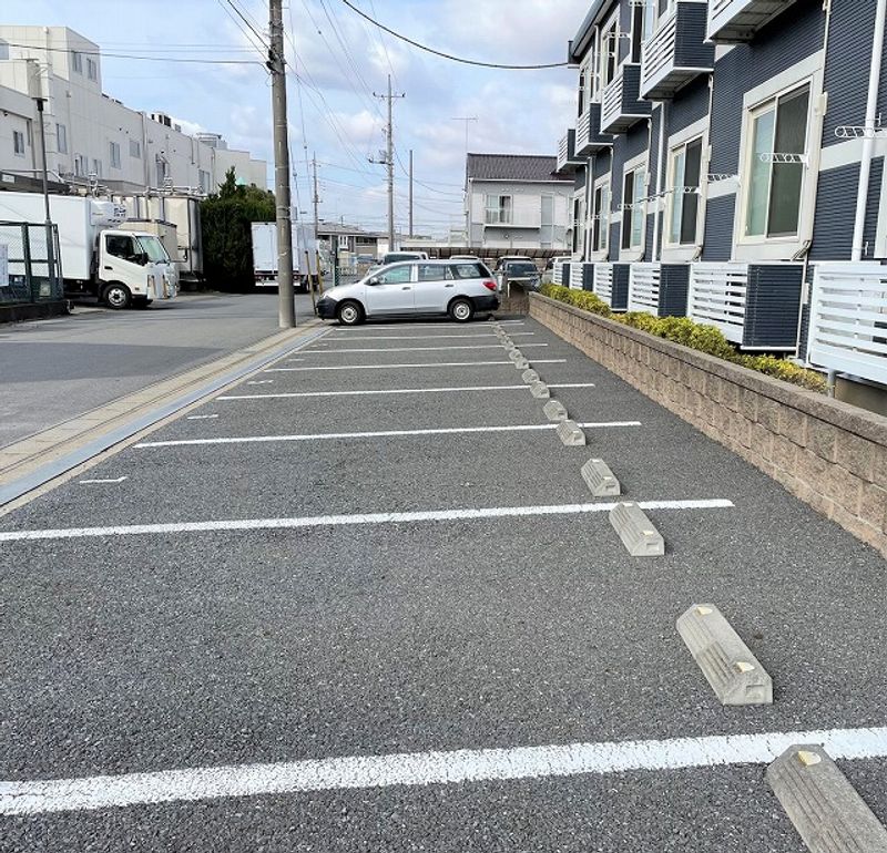 レオネクストエスペランサ 駐車場