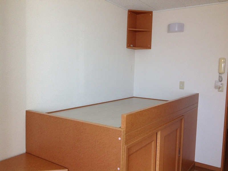 レオパレスエフ・ニイジマⅡ 寝室