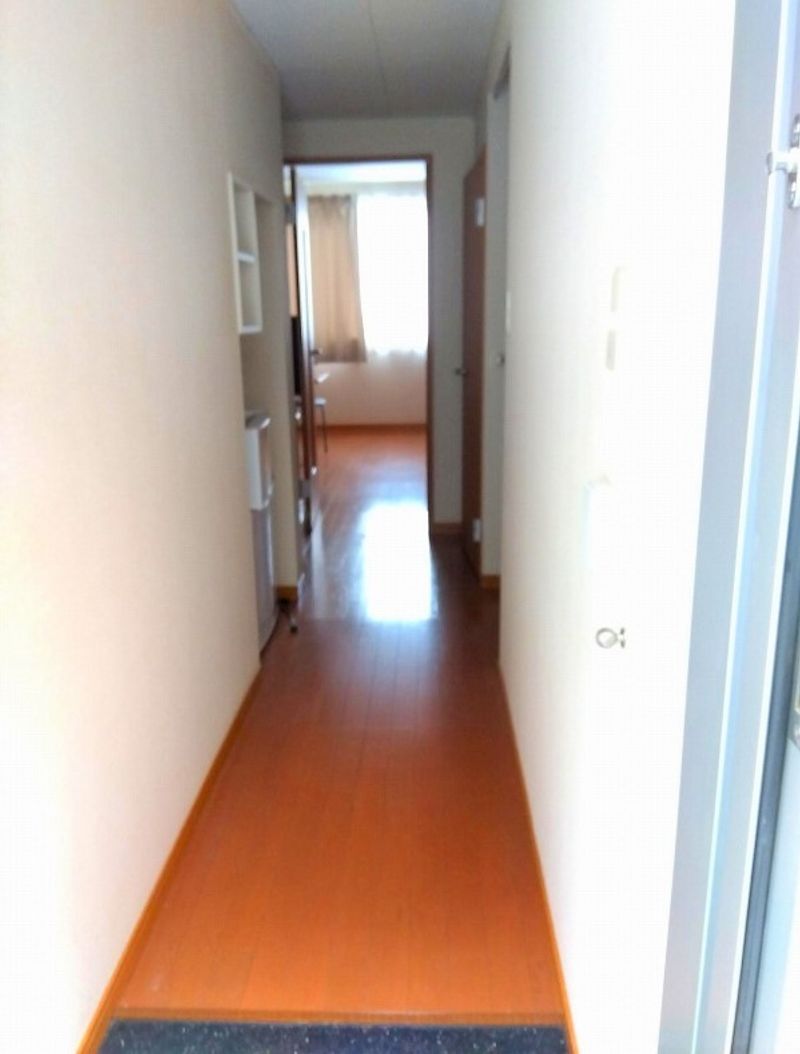 leopalace Harvest Kohoku 玄关