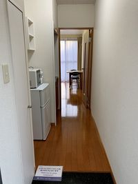 レオパレスサンメイトフジ 玄関