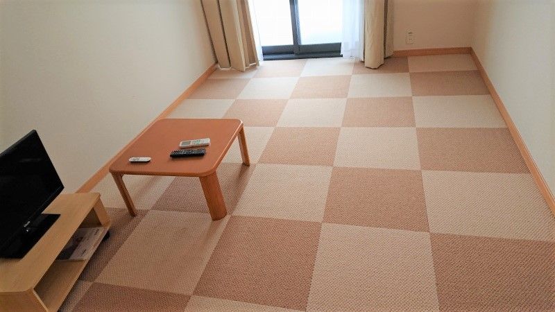 レオパレスボンエルフ豊橋 居間