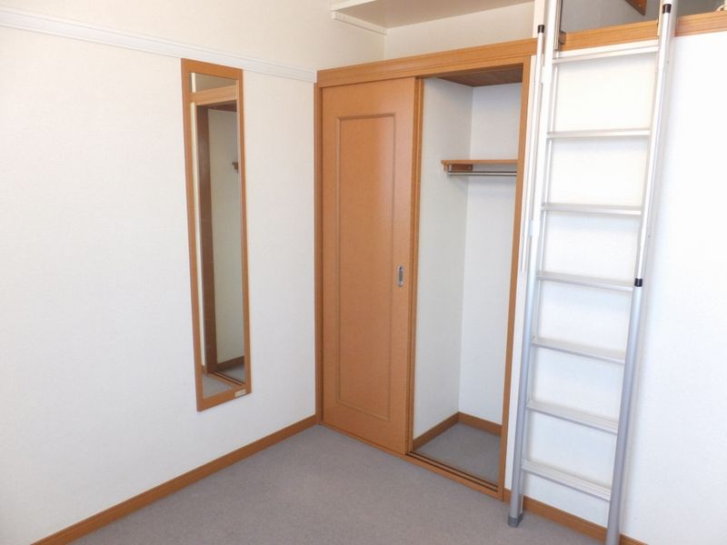 レオパレス北原 収納
