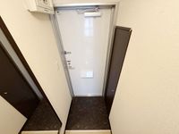 レオネクスト松軒 玄関