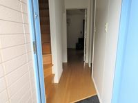 レオパレスレジデンス上松 玄関