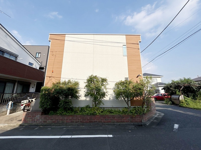 LEONEXT Yukari III Exterior