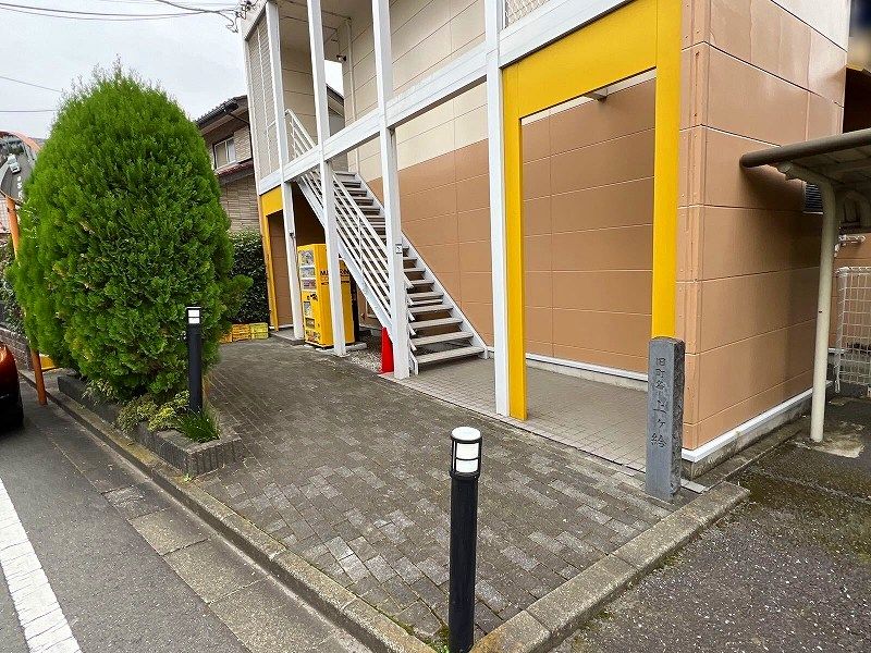 レオパレスあげきゅう エントランス