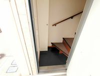 レオパレスメイプルコートⅠ号館 玄関