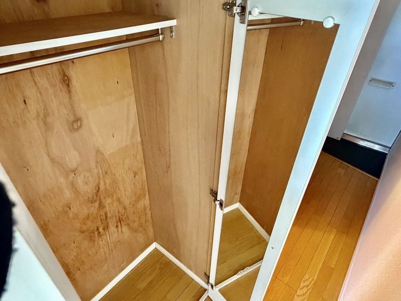 レオパレスエターナル 収納