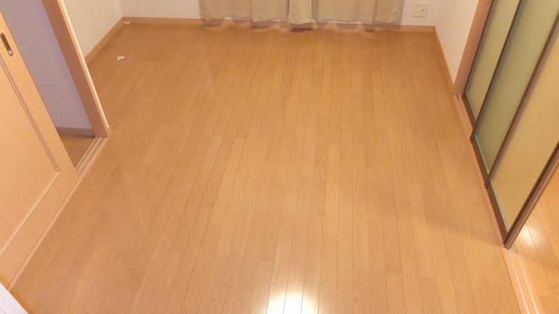 レオパレス奈成 寝室