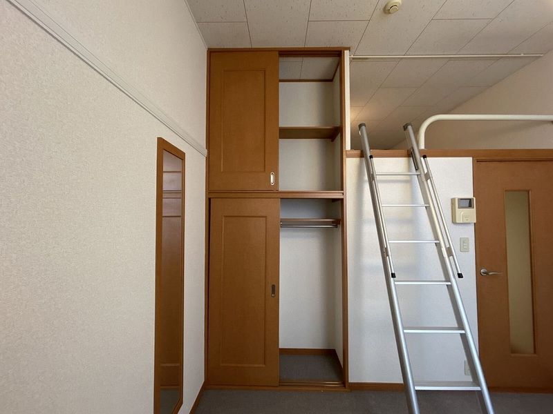 leopalace est 储物空间