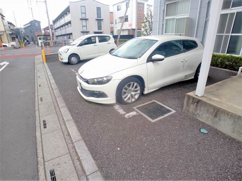 レオパレス北斗Ⅱ 駐車場
