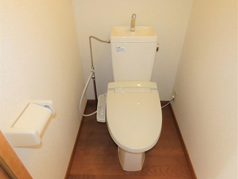 レオパレスエレメント トイレ
