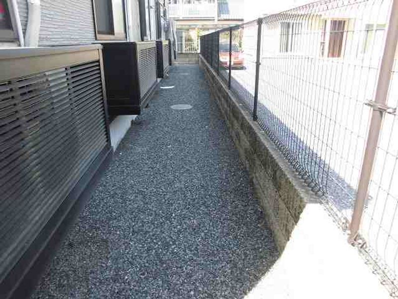 レオパレスひまわり荘上三川 バルコニー