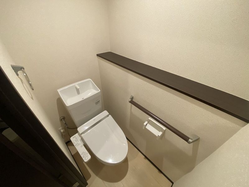 レオネクストカサデエスペランサ トイレ