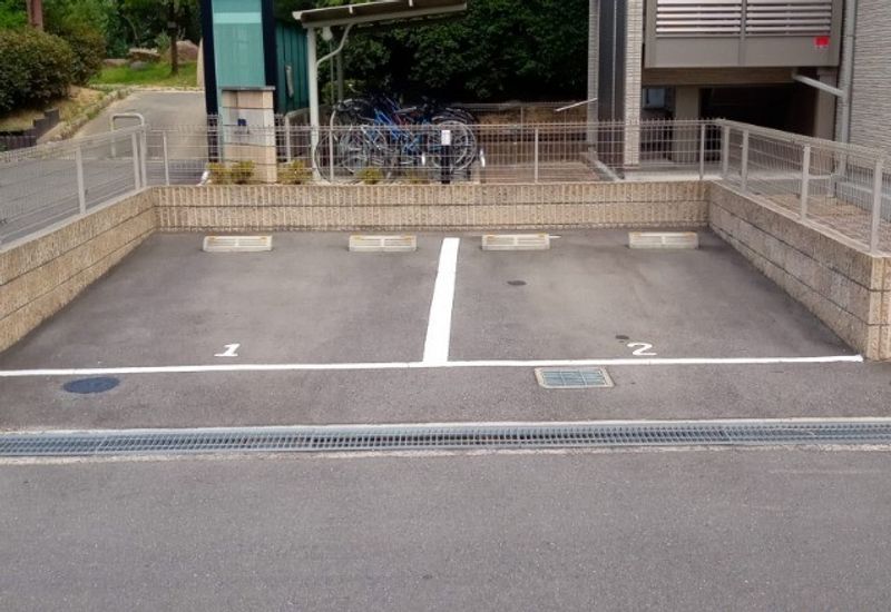 クレイノ桜 駐車場