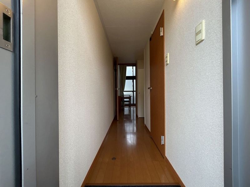 レオパレスゆげたⅡ 玄関