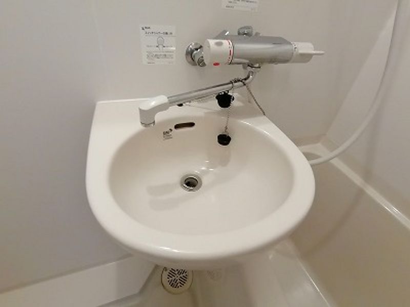 レオパレスウォーターウェーブ 洗面台
