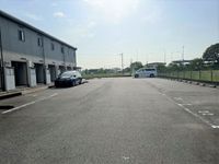 レオパレスＴＡＫＵＪＩ 駐車場