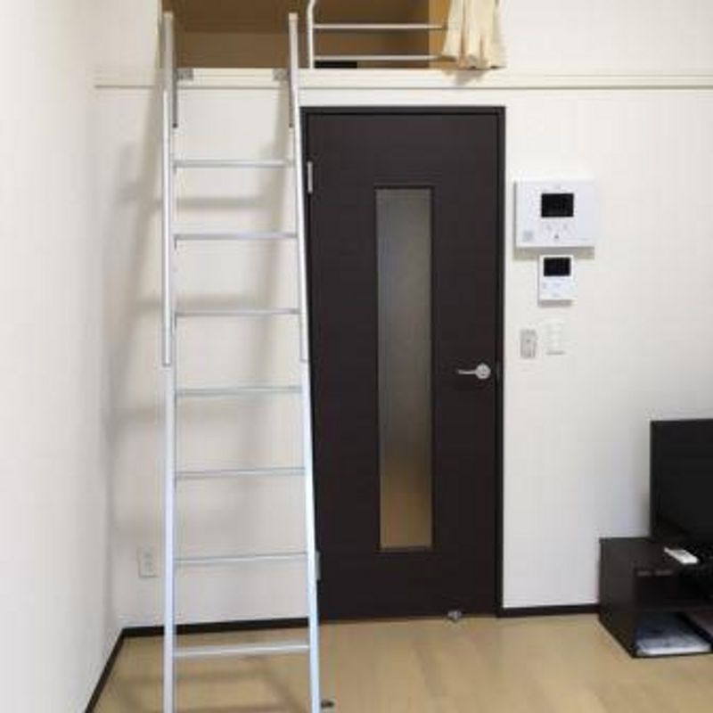 MIRANDA Isis Living room