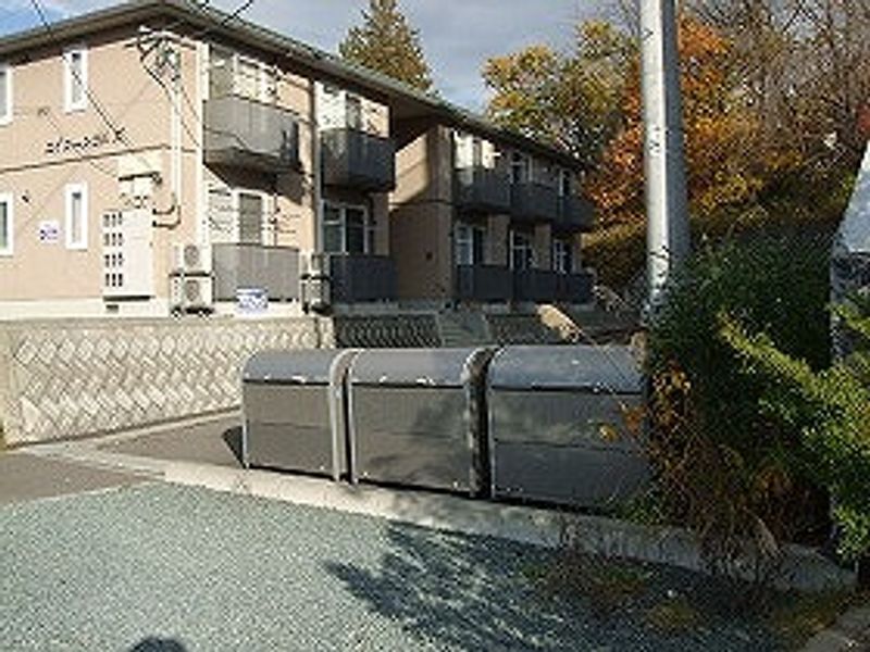 レオパレス岩山口 共用部分