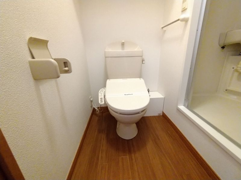レオパレスＮＡＧＡＳＡＷＡ トイレ