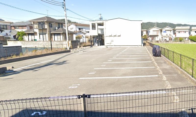 レオパレス大堀Ⅱ 駐車場