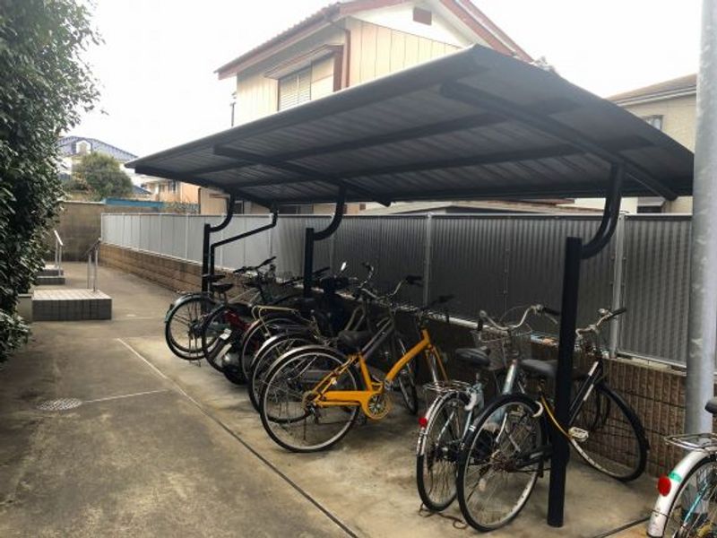 レオネクスト浜野駅前 共用部分