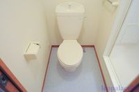 レオパレスエスカレラ　クエスタ トイレ
