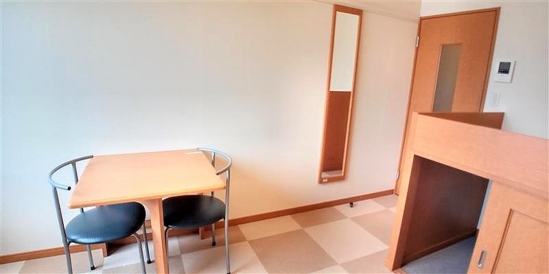 レオパレスｉ　ｔ　ｏ 居間