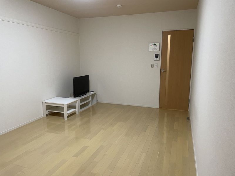 CLEINO BAMBOO 客厅