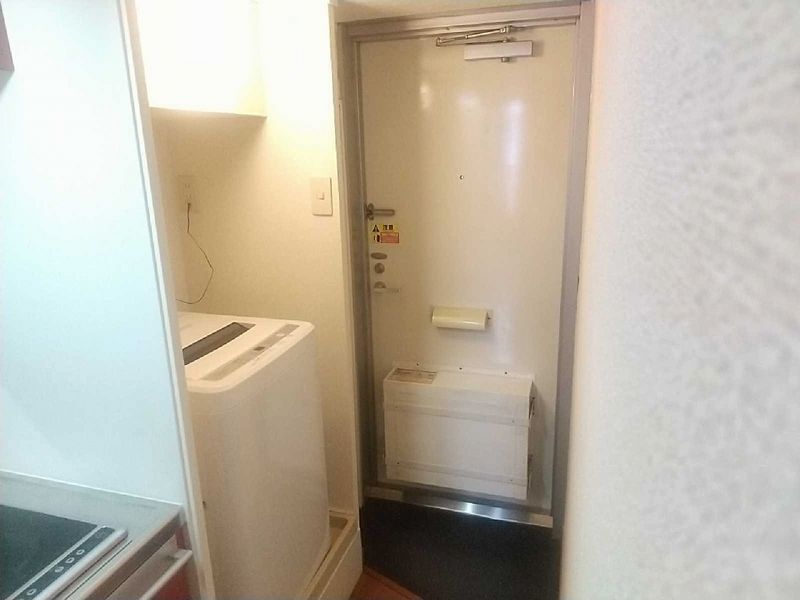 レオパレスエスペランサＢ 玄関