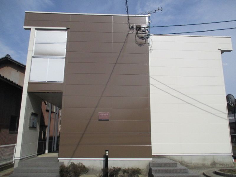 レオパレスグリーン 外観