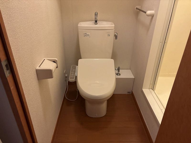 レオパレスボヌール トイレ