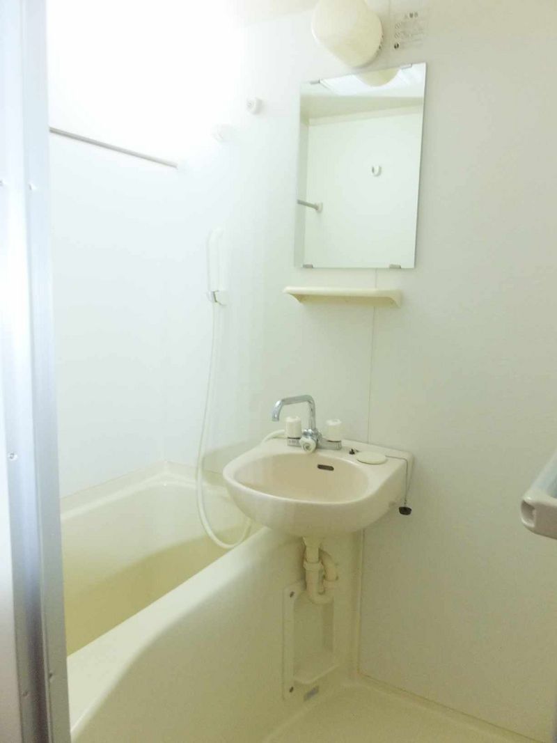 レオパレスＮａｇｉｓａ 風呂