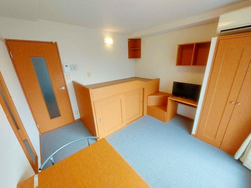 レオパレス高円寺南 居間