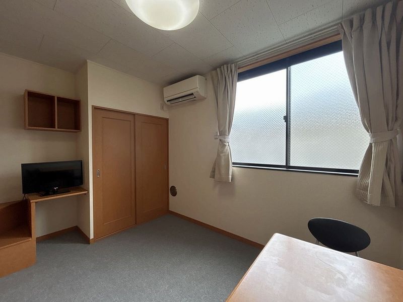 レオパレスリベール２ 居間