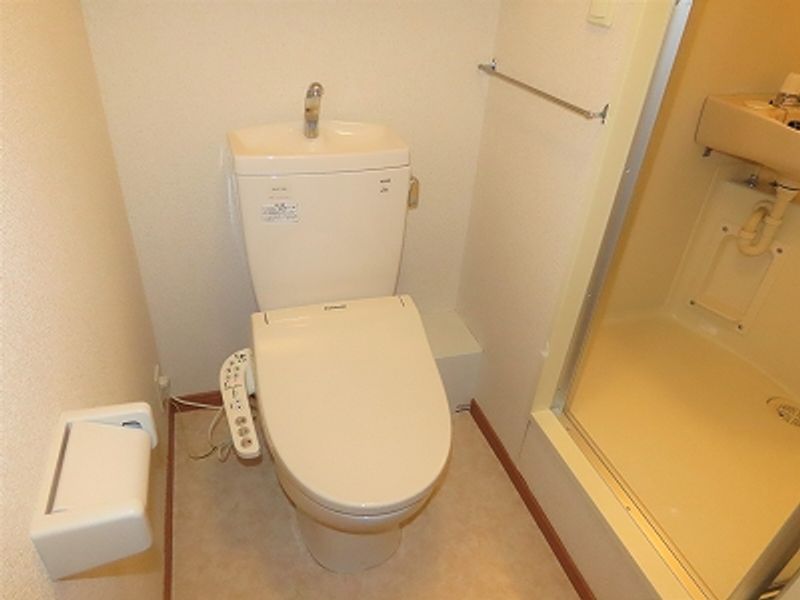 レオパレスアカシヤＢ トイレ
