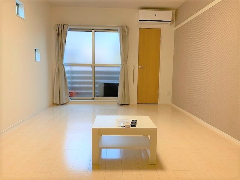 CLEINO Create Nigawa Living room