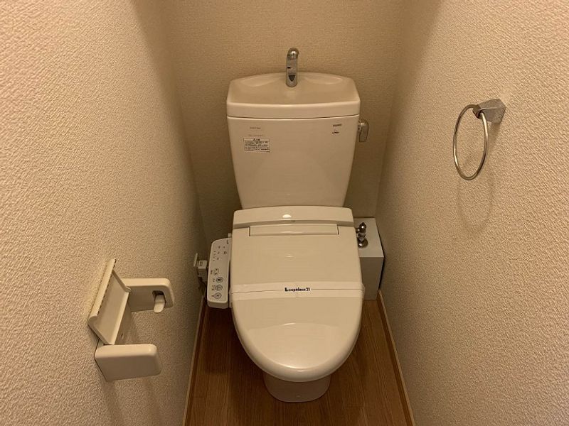 レオパレス青柳 トイレ