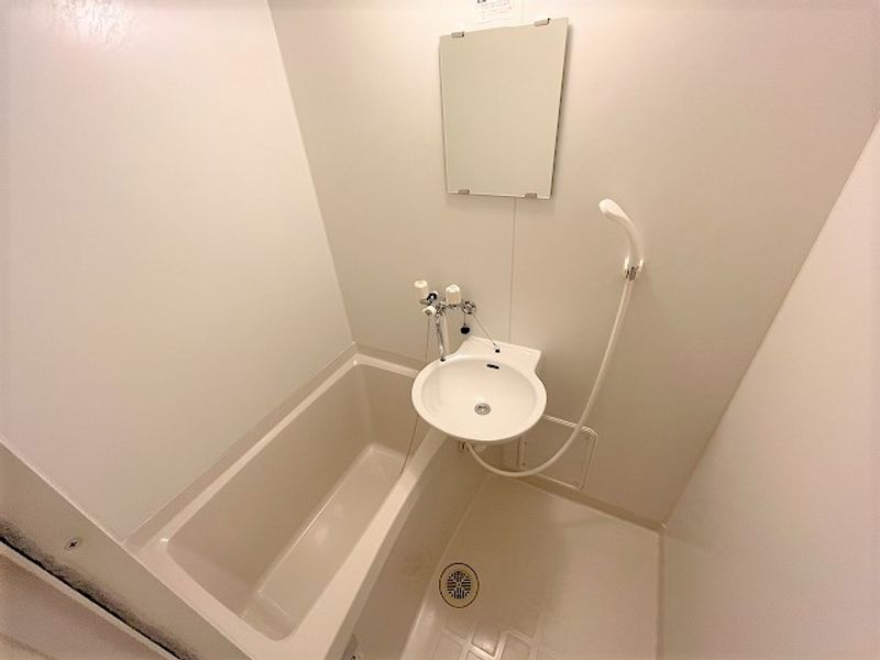 レオパレスＹ３６ 風呂