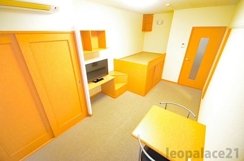 レオパレスｉ　Ｍａｉｓｏｎ 寝室