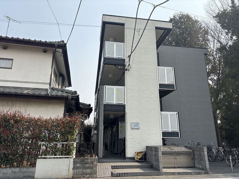 レオパレスこかげ 外観