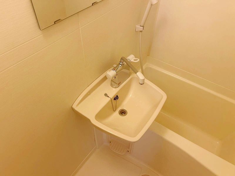 レオパレスヒルズ 洗面台