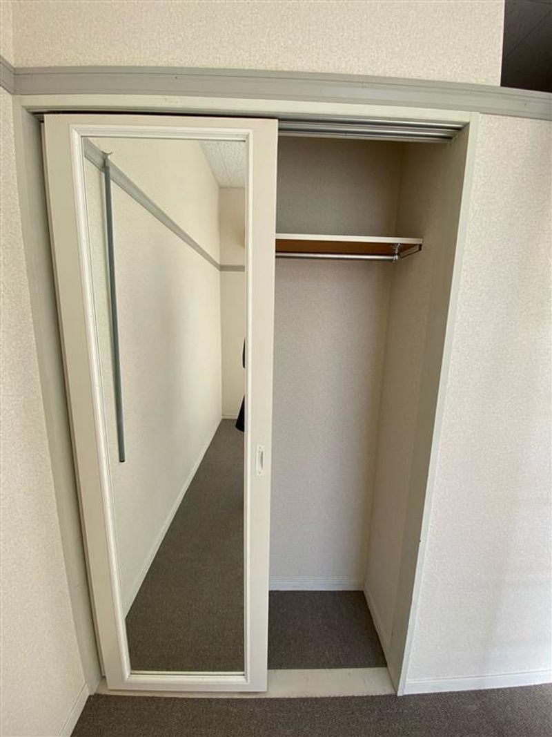 レオパレスけやき 収納