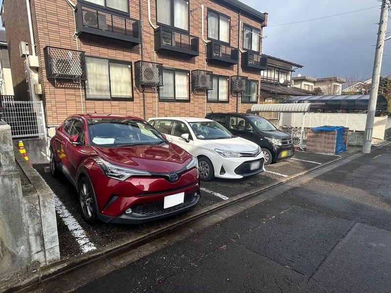 leopalace EXE Bãi đỗ xe