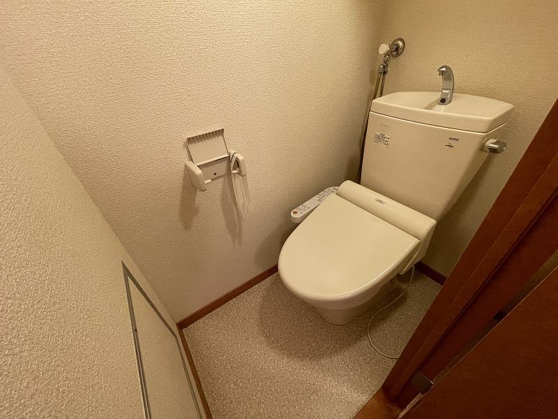 レオパレスシャルトル トイレ